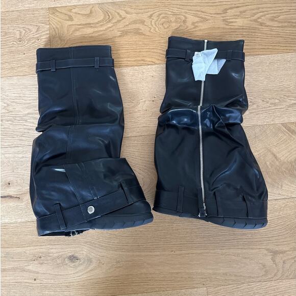 LaShoes - Go Go Slip on Wedge Knee High Heel Boot in Black and Silver - Picture 4 of 5